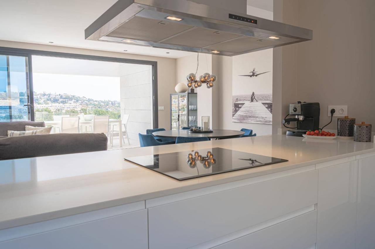Magnificent Frontline Golf Penthouse In Navigolf La Cala De Mijas Daire Dış mekan fotoğraf